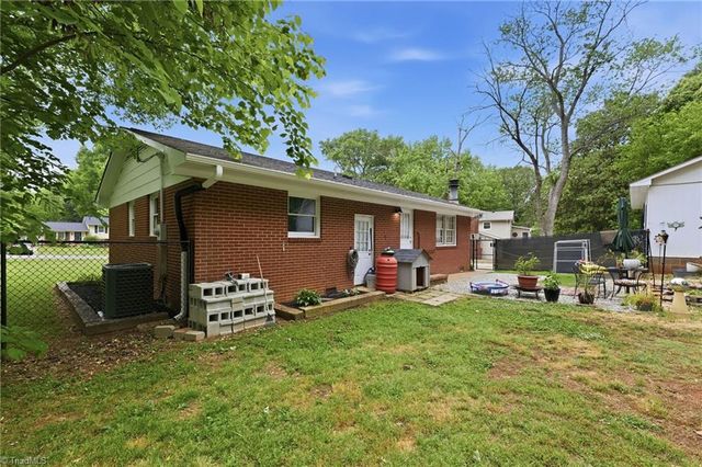 5710 Friendswood Drive, Greensboro, NC 27409
