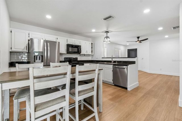 32323 FISH HOOK LOOP, Wesley Chapel, FL 33545