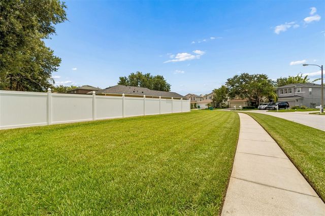 32323 FISH HOOK LOOP, Wesley Chapel, FL 33545
