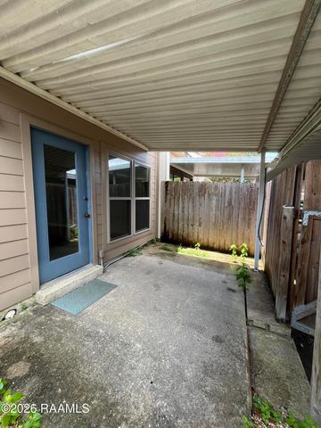 202 Long Plantation Boulevard F, Lafayette, LA 70508