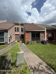 202 Long Plantation Boulevard F, Lafayette, LA 70508