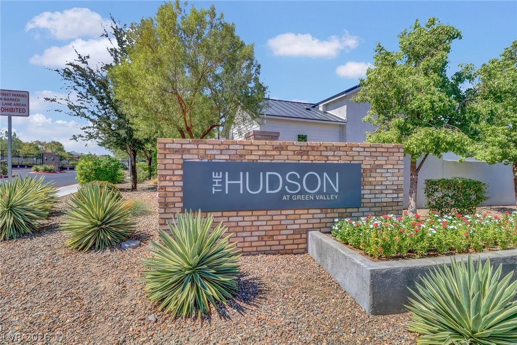 524 Shophia Skye Street 226, Henderson, NV 89052 — exterior
