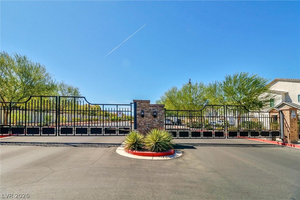 524 Shophia Skye Street 226, Henderson, NV 89052 — photo 2