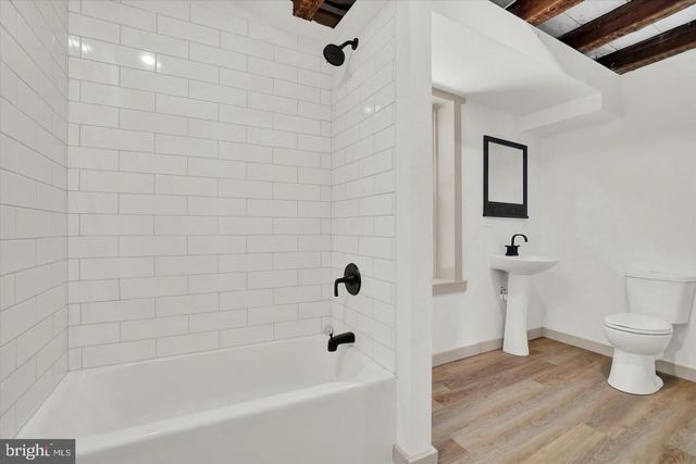 4025 CHERRY RUN RD, Glen Rock, PA 17327