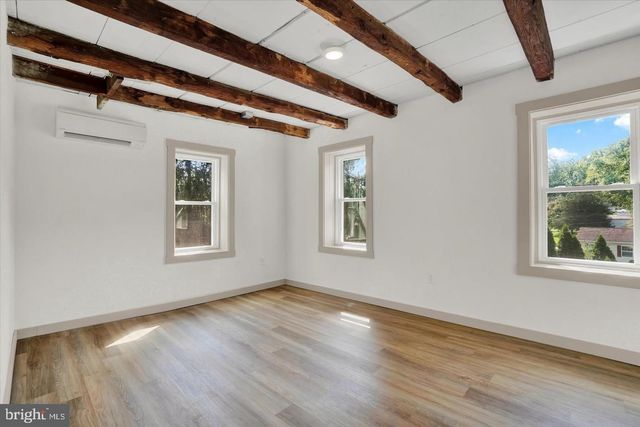 4025 CHERRY RUN RD, Glen Rock, PA 17327