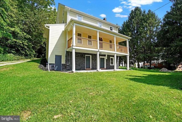 4025 CHERRY RUN RD, Glen Rock, PA 17327