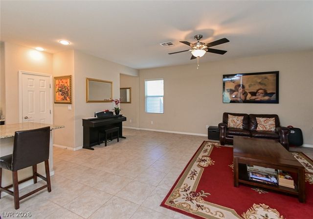 7494 Paces Mill Court, Las Vegas, NV 89113
