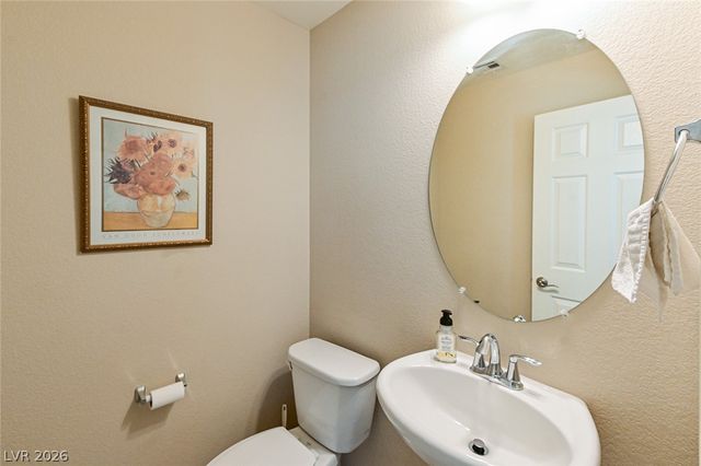 7494 Paces Mill Court, Las Vegas, NV 89113