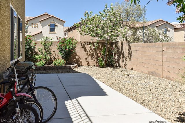 7494 Paces Mill Court, Las Vegas, NV 89113