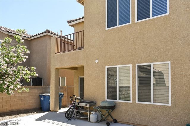 7494 Paces Mill Court, Las Vegas, NV 89113