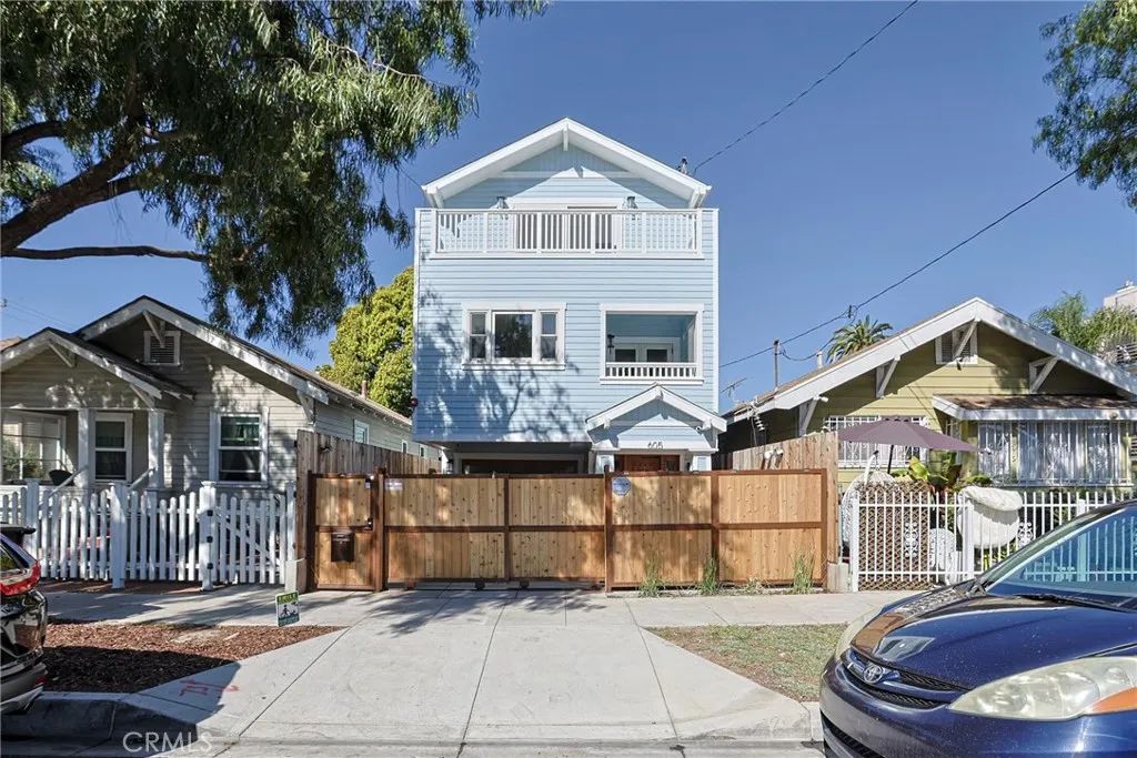 605 W 4th, Long Beach, CA 90802