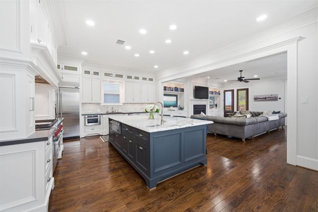 1418 Columbia Street, Houston, TX 77008