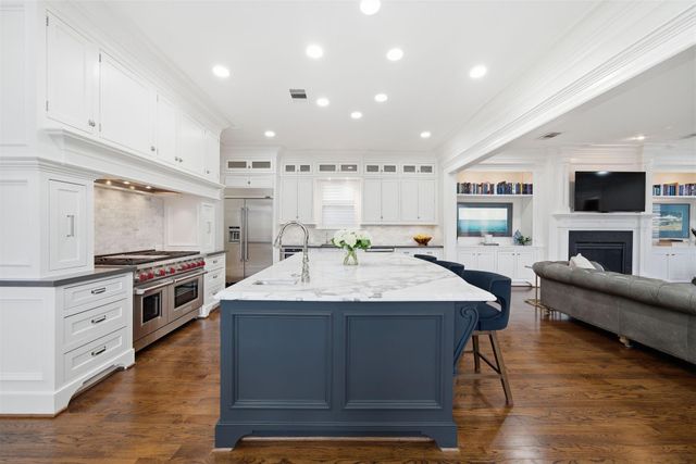 1418 Columbia Street, Houston, TX 77008