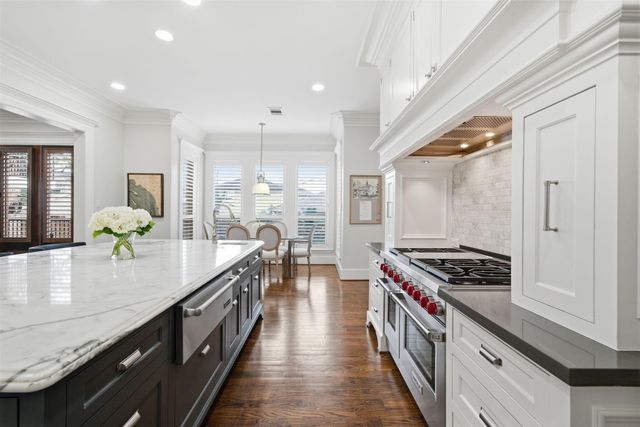 1418 Columbia Street, Houston, TX 77008