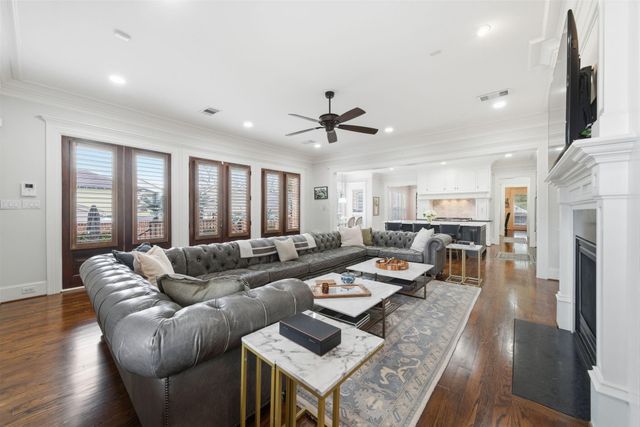 1418 Columbia Street, Houston, TX 77008