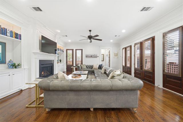 1418 Columbia Street, Houston, TX 77008