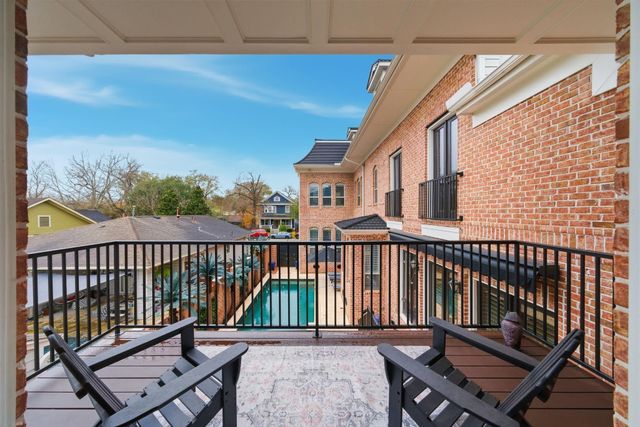 1418 Columbia Street, Houston, TX 77008