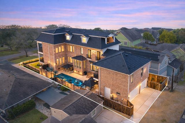 1418 Columbia Street, Houston, TX 77008