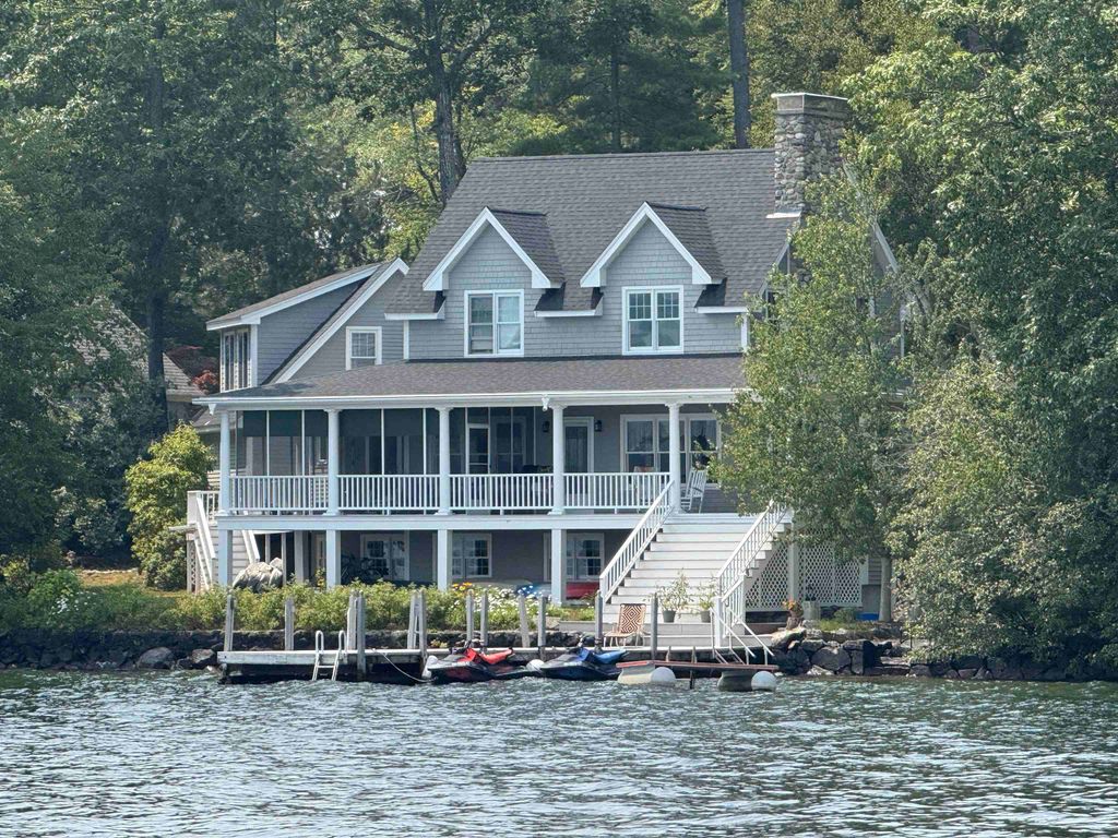 266 Sewall Road, Wolfeboro, NH 03894