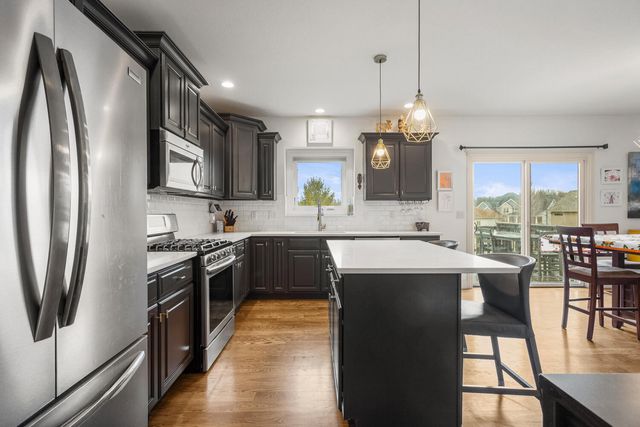 1208 White Oak Road, Mahomet, IL 61853