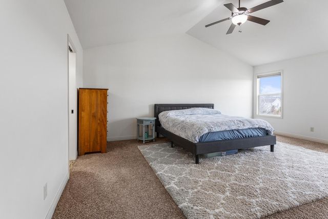 1208 White Oak Road, Mahomet, IL 61853