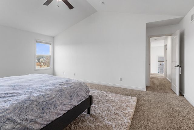 1208 White Oak Road, Mahomet, IL 61853