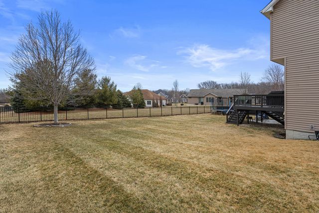 1208 White Oak Road, Mahomet, IL 61853