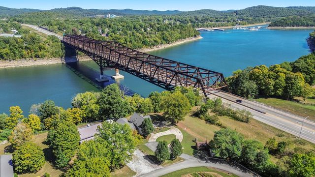 194 Cumberland Drive, Bronston, KY 42518