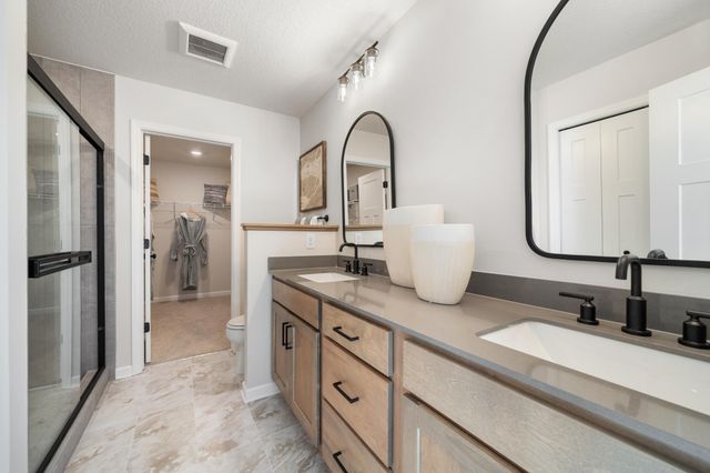 1889 Charleston Lane, Waconia, MN 55387