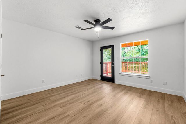 12632 Lake Vista Drive, Willis, TX 77318