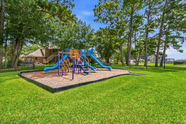 12632 Lake Vista Drive, Willis, TX 77318
