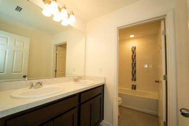 1673 SWAN SWIM DRIVE, Davenport, FL 33837