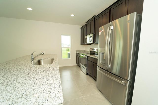 1673 SWAN SWIM DRIVE, Davenport, FL 33837