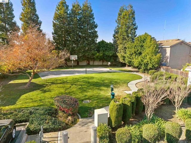 1013 Montoya Ter, Union City, CA 94587
