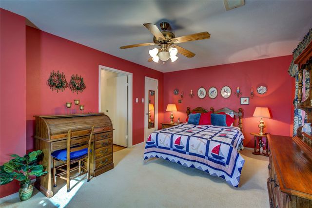 204 Garrett Avenue, East Tawakoni, TX 75472