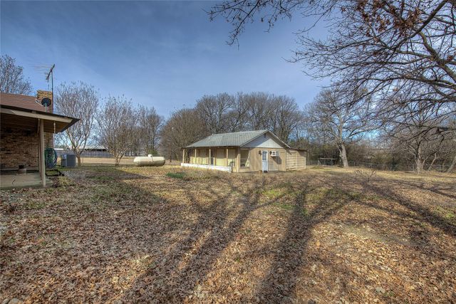 204 Garrett Avenue, East Tawakoni, TX 75472
