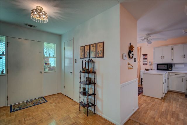 204 Garrett Avenue, East Tawakoni, TX 75472