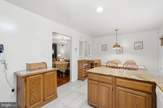 7419 RIDGE OAK CT, Springfield, VA 22153