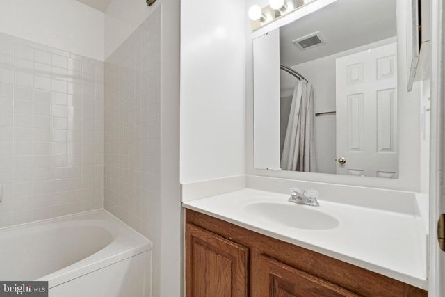 7419 RIDGE OAK CT, Springfield, VA 22153