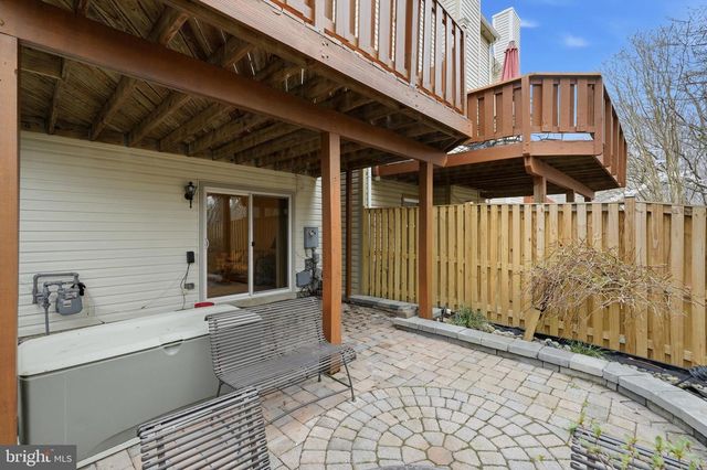 7419 RIDGE OAK CT, Springfield, VA 22153