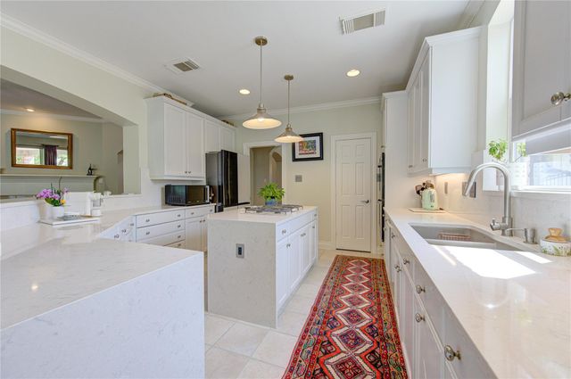 14023 Lochshire Street, Houston, TX 77077