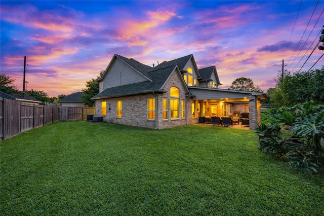 14023 Lochshire Street, Houston, TX 77077