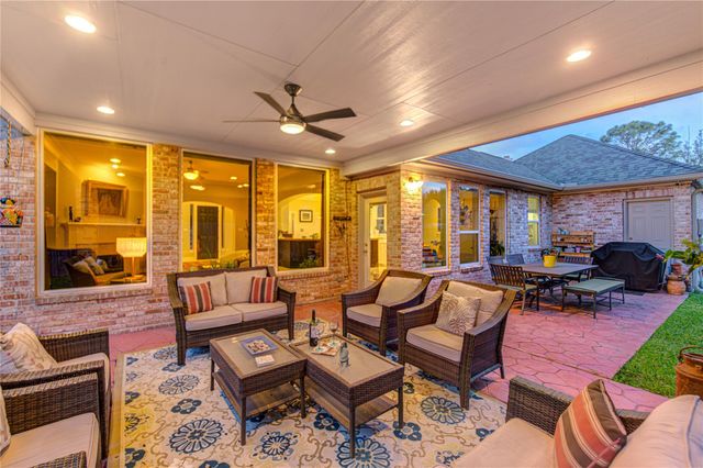 14023 Lochshire Street, Houston, TX 77077