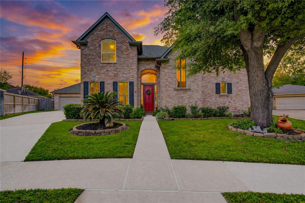 14023 Lochshire Street, Houston, TX 77077