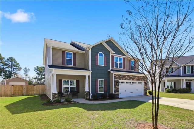 114 Cloverwood Lane, Raeford, NC 28376