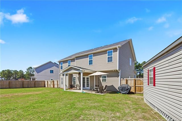 114 Cloverwood Lane, Raeford, NC 28376