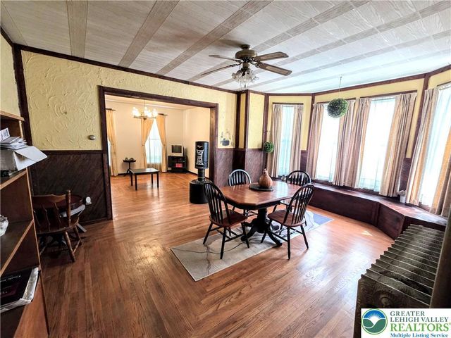 318 North 1ST Street, Lehighton Boro, PA 18235