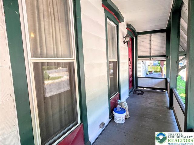318 North 1ST Street, Lehighton Boro, PA 18235