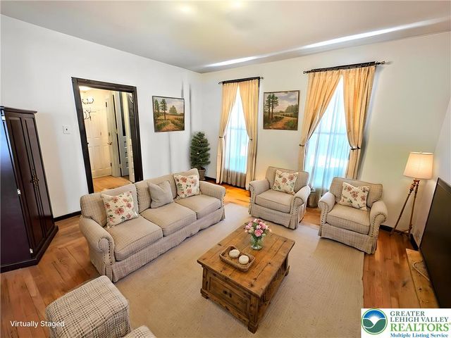 318 North 1ST Street, Lehighton Boro, PA 18235