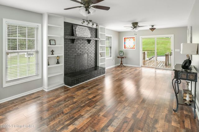 11717 Old Mitchell Hill Rd, Louisville, KY 40118